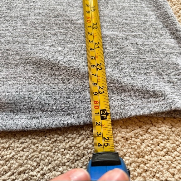 Banana Republic Grey Knit Wrap Back Sleeveless Tank Top Size Small - Picture 8 of 9